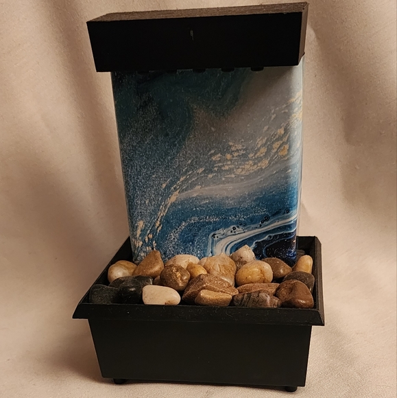 Mini waterfall - Picture 4 of 6